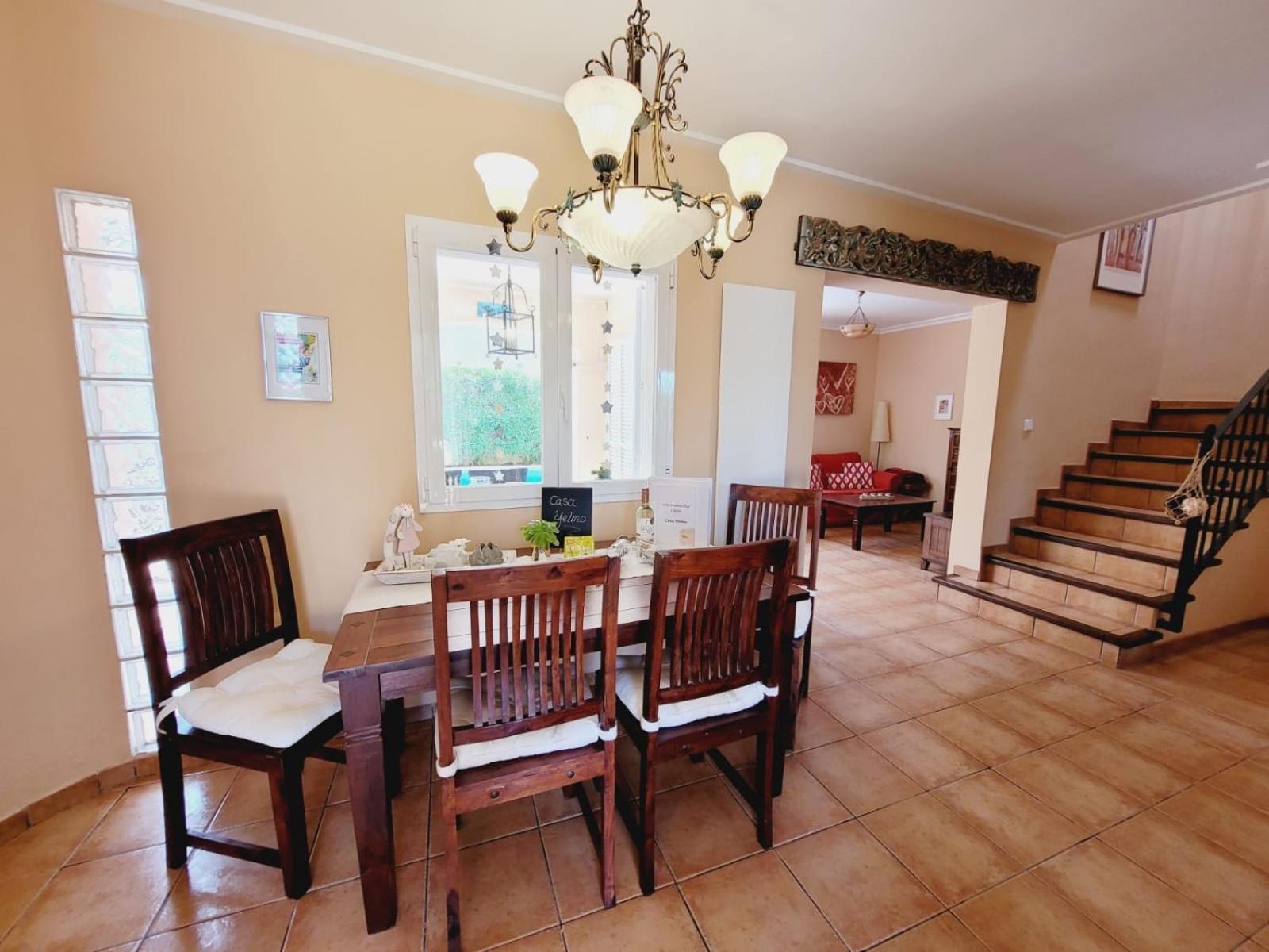 Ferienhaus Casa Yelmo 칼라 멘디아 외부 사진